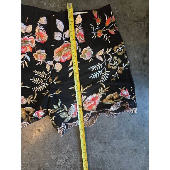 L'atiste Shorts - Picture 7 of 7